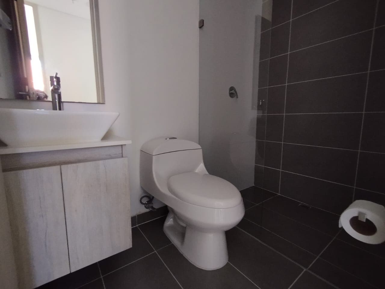 Apartamento en arriendo en Loma del Escobero Envigado — foto 3 de 11