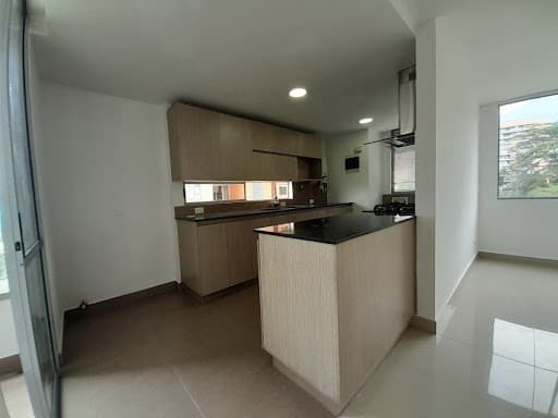 Apartamento en arriendo en Loma Del Chocho, Envigado — foto 3 de 20