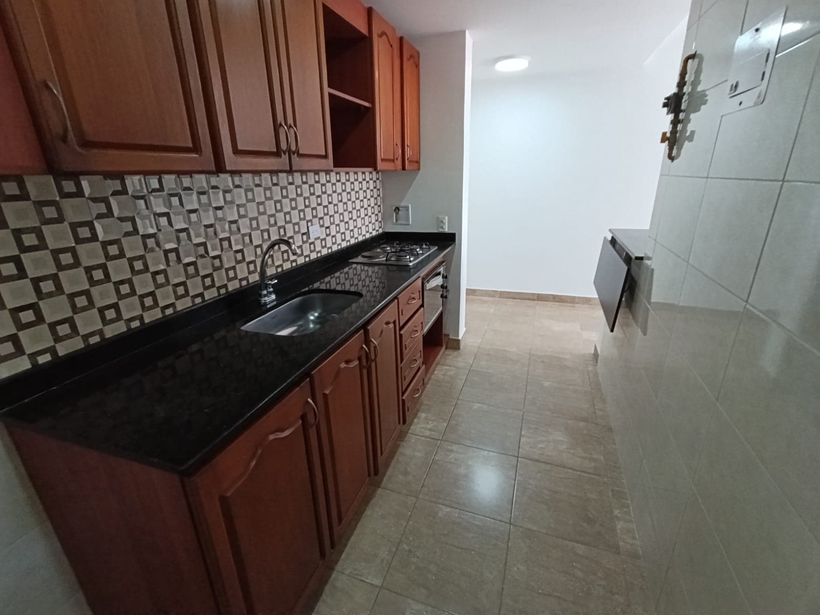 Casa Comercial en arriendo en Laureles Medellín — foto 3 de 11