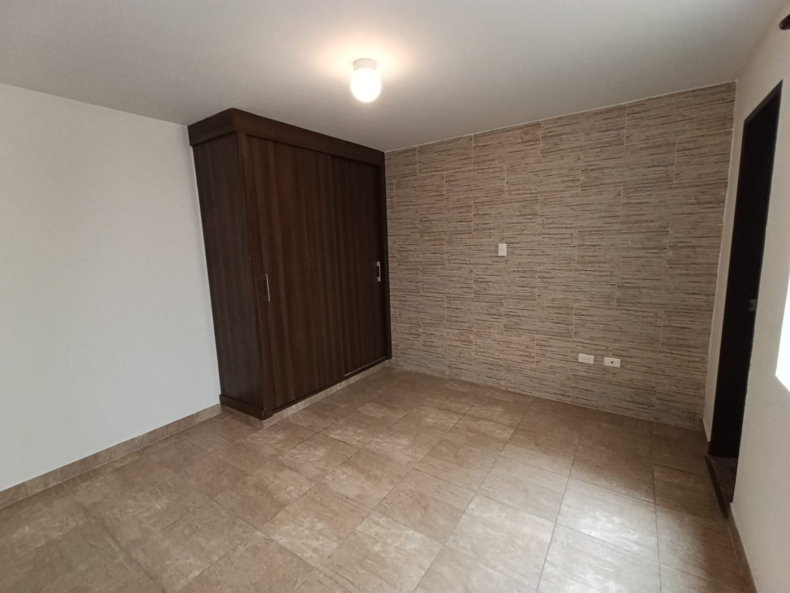 Casa Comercial en arriendo en Laureles Medellín — foto 5 de 11