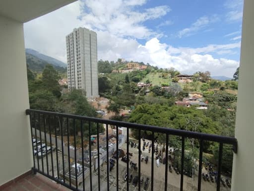 Apartamento en arriendo en La Inmaculada 1, La Estrella — foto 1 de 17