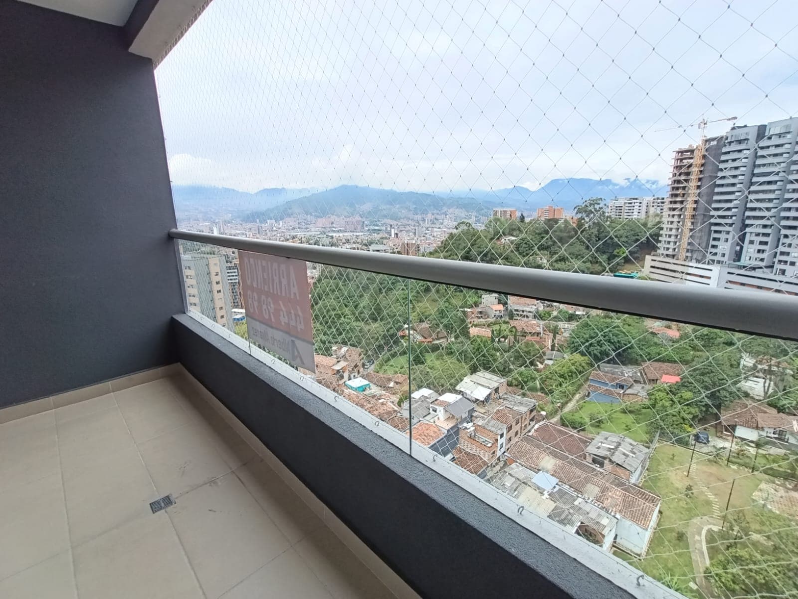 Apartamento en arriendo en El Chinguí, Envigado — foto 2 de 11