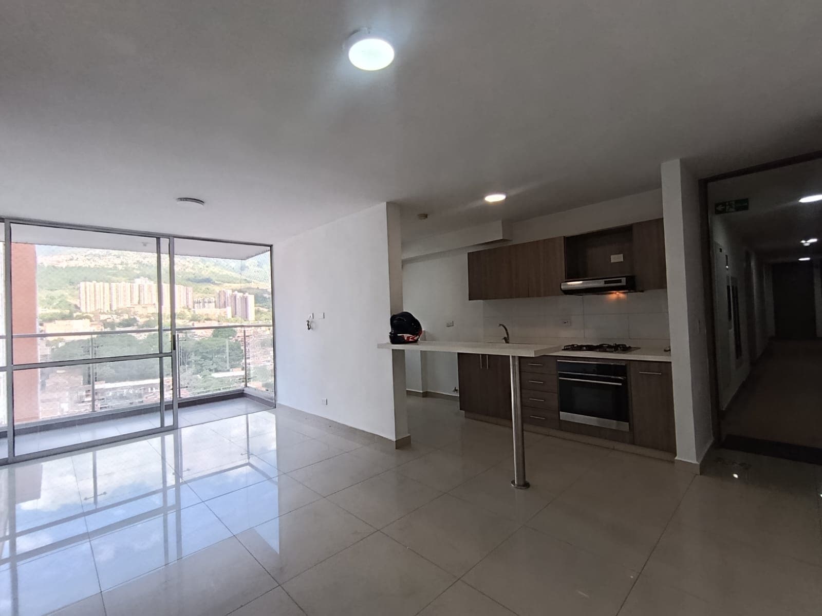 Apartamento en arriendo en La Florida, Bello — foto 2 de 15