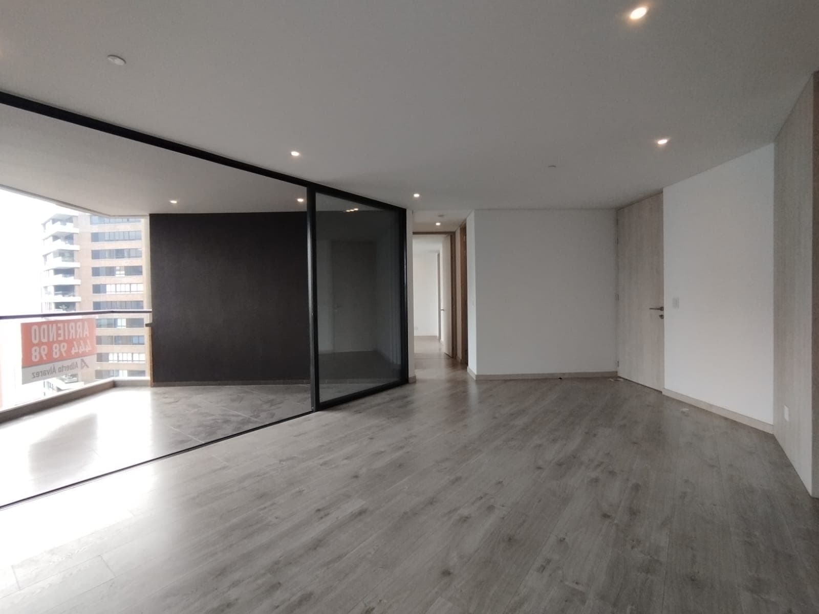 Apartamento en arriendo en Altos Del Cola Del Zorro, El Poblado, Medellín — foto 2 de 18