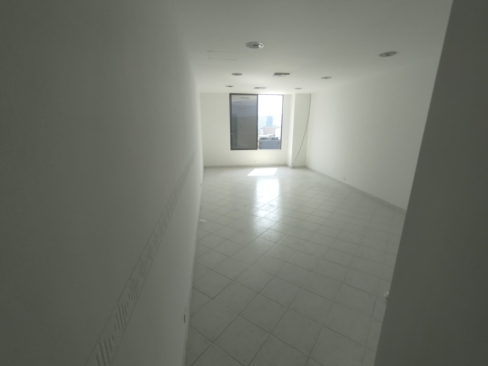 Oficina en arriendo en San Diego, El Poblado, Medellín — foto 1 de 8