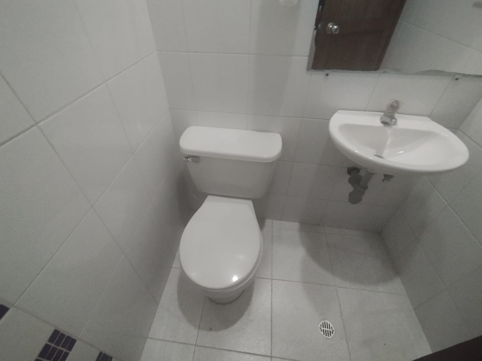 Casa Comercial en arriendo en Prado, Centro, Medellín — foto 2 de 20