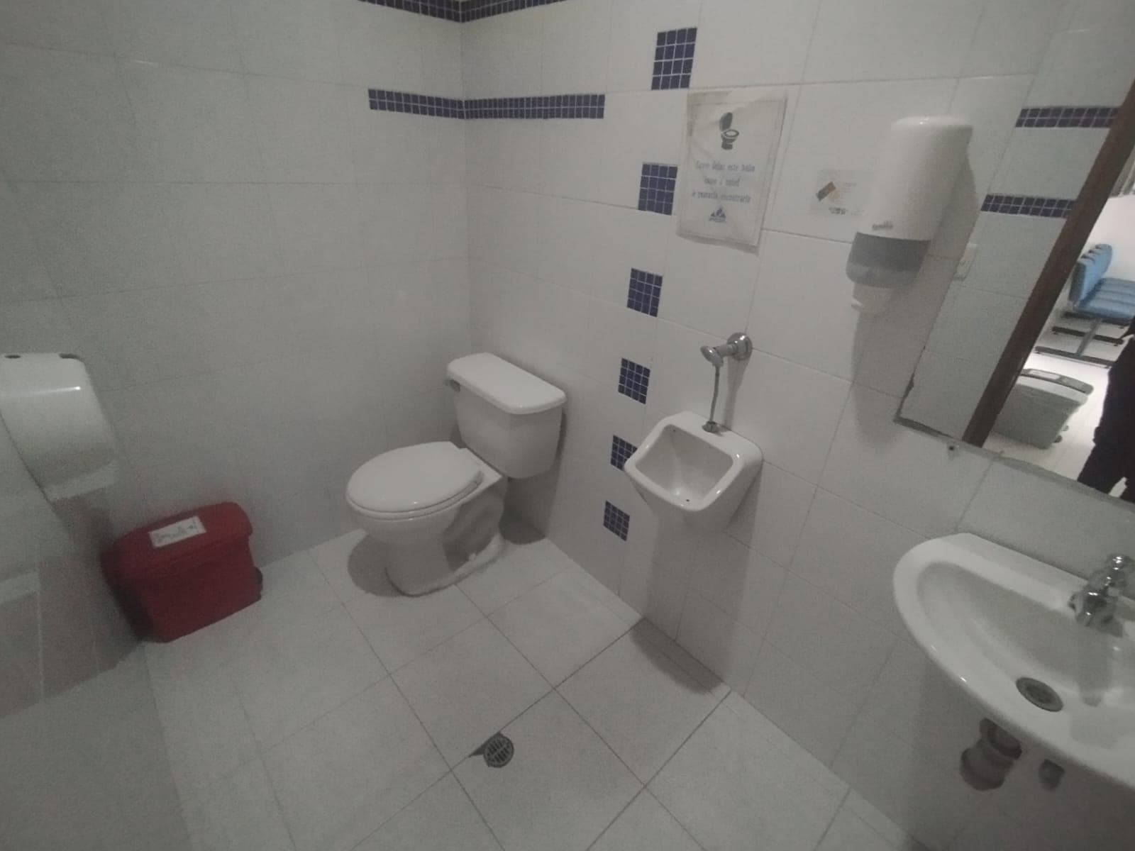 Casa Comercial en arriendo en Prado, Centro, Medellín — foto 3 de 20