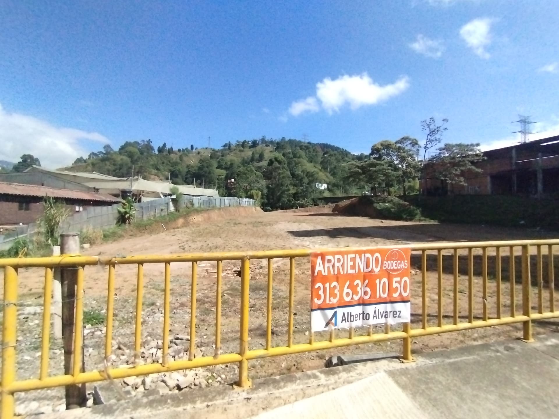 Lote en arriendo en Caldas — foto 1 de 12