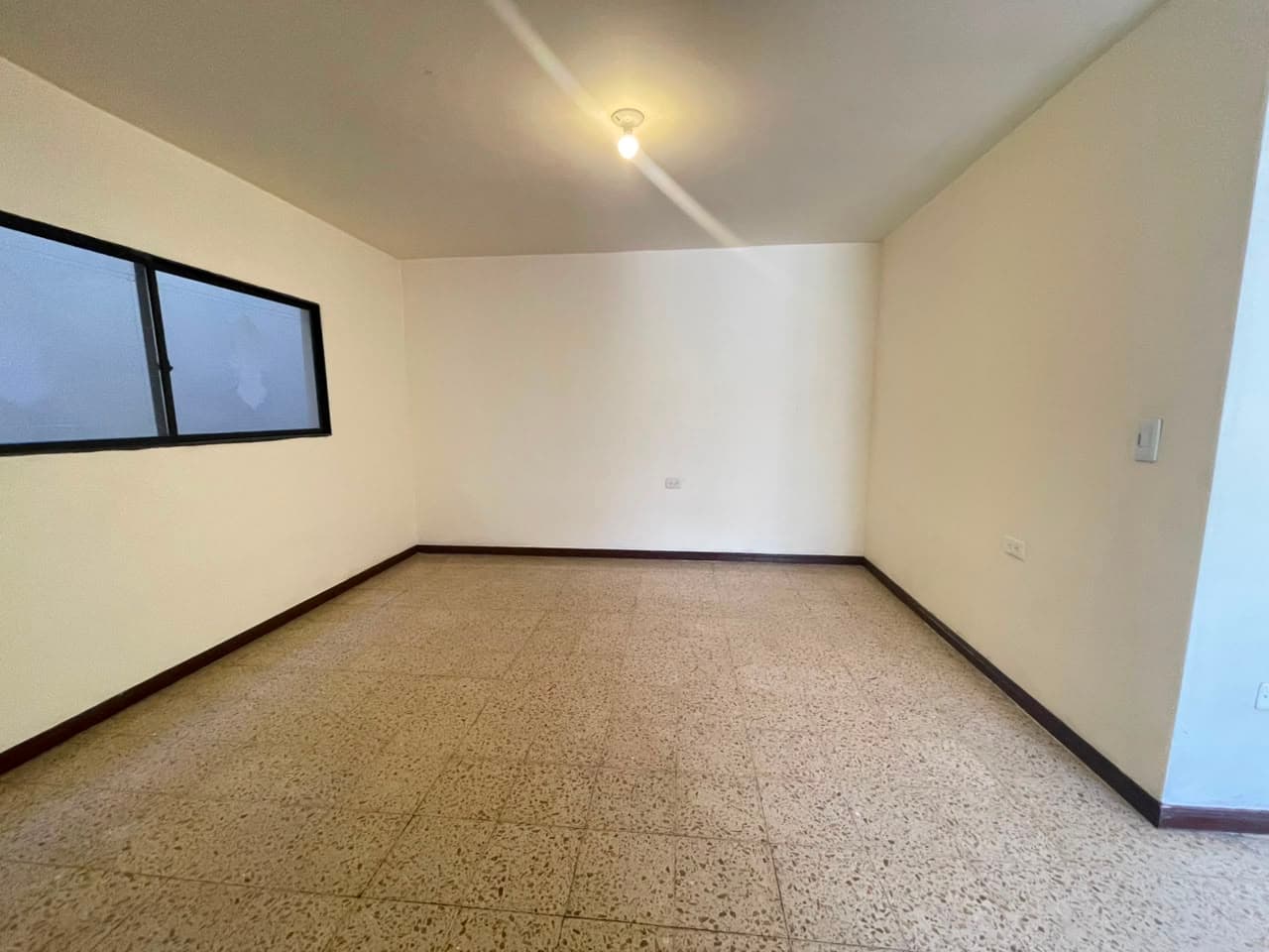 Casa Vivienda en arriendo en La Palma, Belen, Medellín — foto 3 de 14