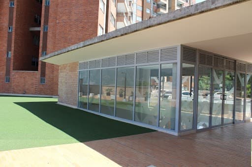 Apartamento en arriendo en Loma del Escobero Envigado — foto 2 de 14