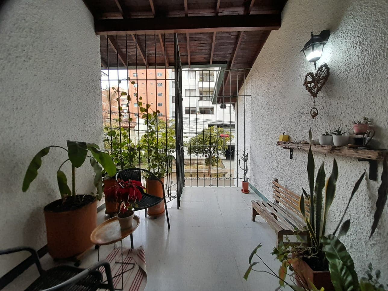 Casa Comercial en arriendo en Conquistadores, Laureles, Medellín — foto 4 de 20