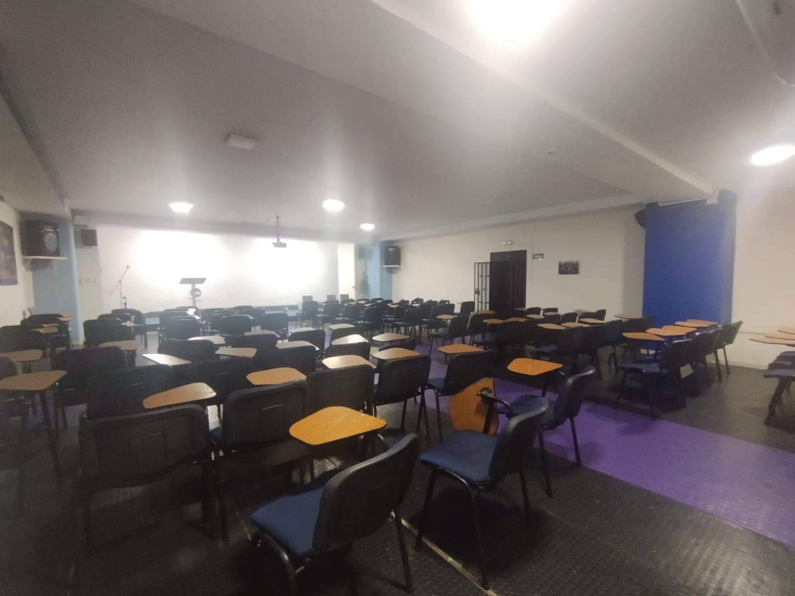 Edificio en arriendo en Villa Nueva, Centro, Medellín — foto 3 de 20