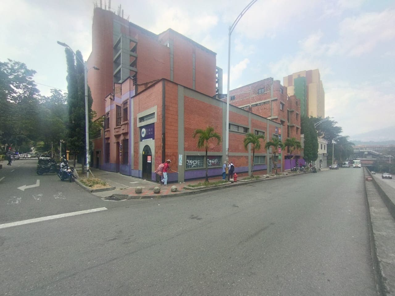 Local en arriendo en Villa Nueva, Centro, Medellín — foto 5 de 7