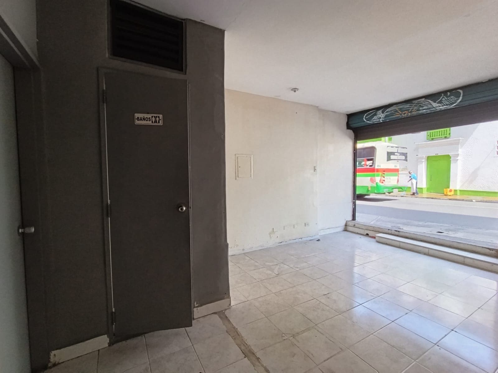 Local en arriendo en La Candelaria, Centro, Medellín — foto 3 de 20