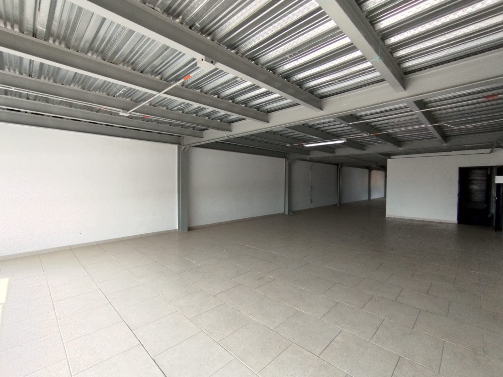 Local en arriendo en Bello — foto 1 de 7