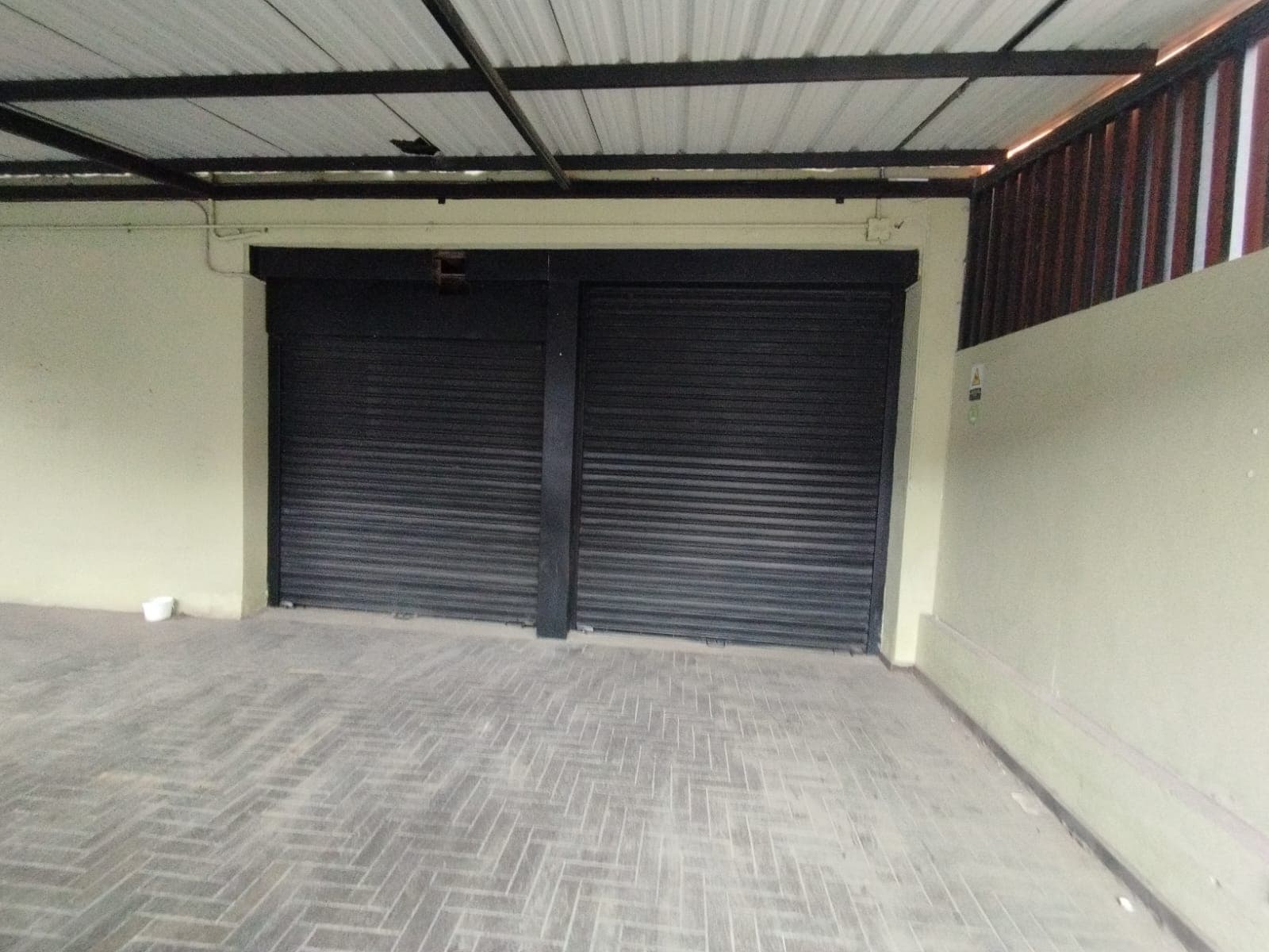 Local en arriendo en El Chagualo, Centro, Medellín — foto 2 de 15