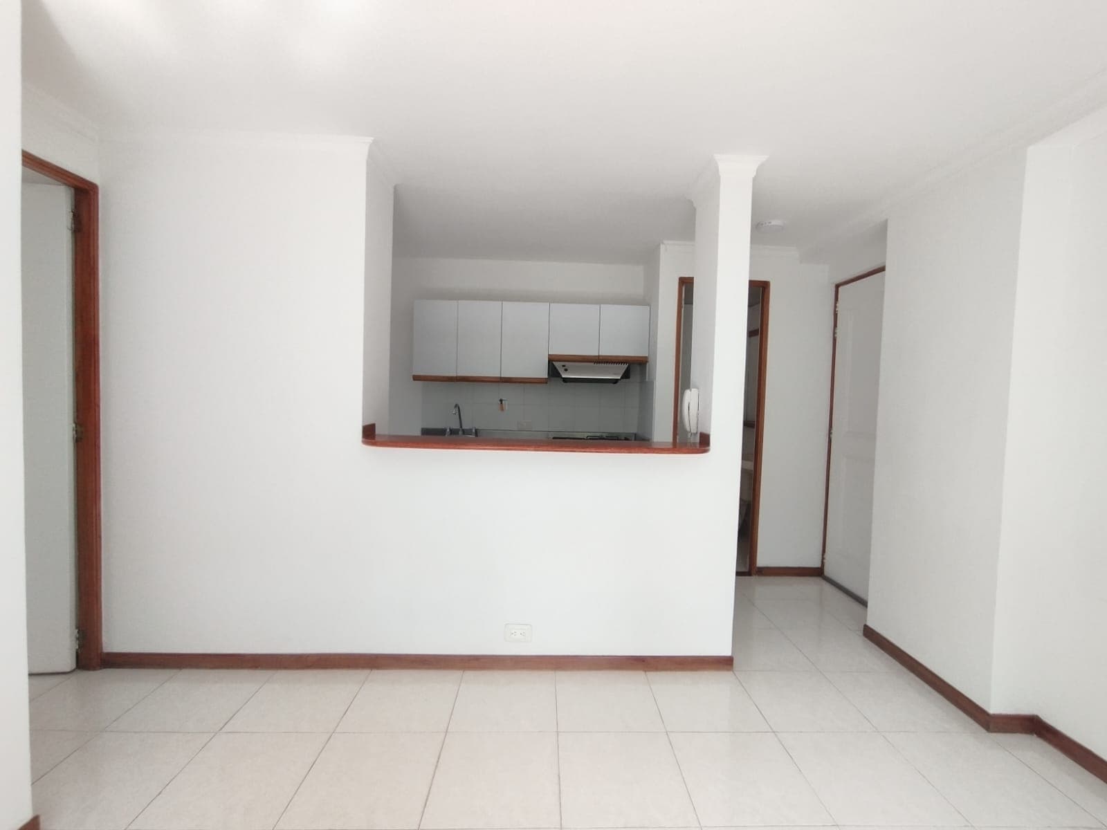 Apartamento en arriendo en El Poblado, Medellín — foto 3 de 13