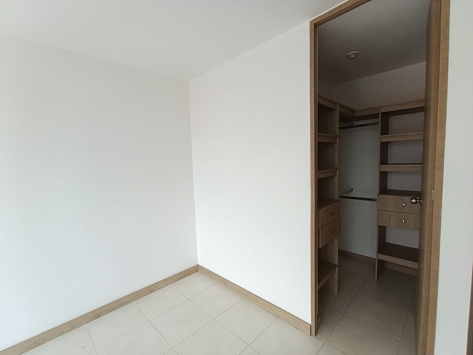 Apartamento en arriendo en La Palma, Belen, Medellín — foto 5 de 20