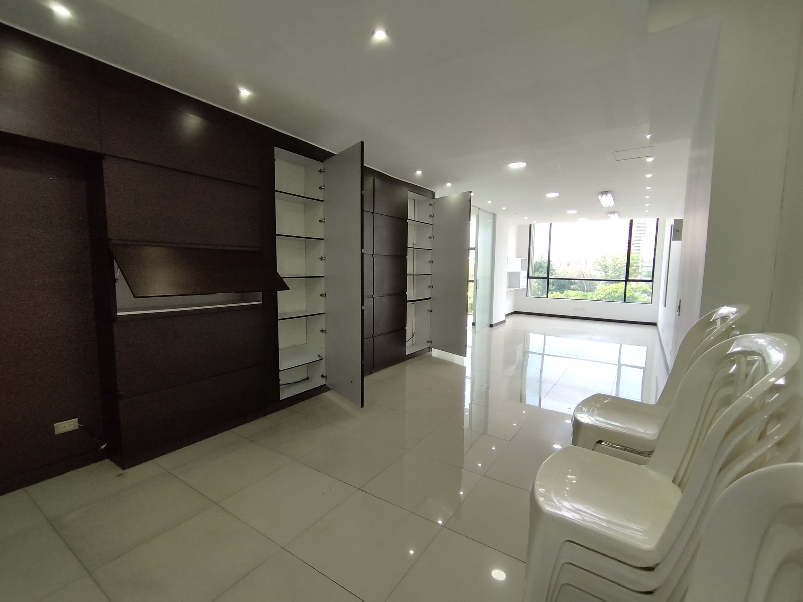 Local en arriendo en Milla De Oro, El Poblado, Medellín — foto 5 de 9