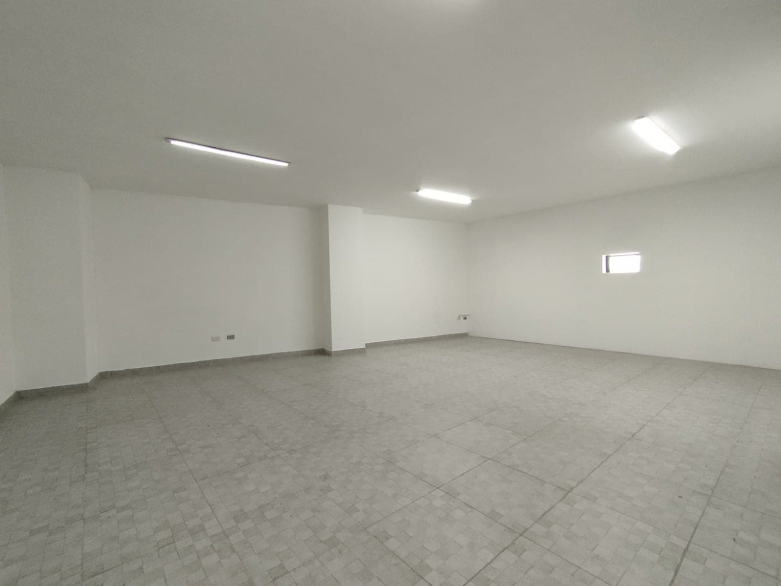 Bodega en arriendo en Centro De La Moda, Itagui — foto 2 de 14