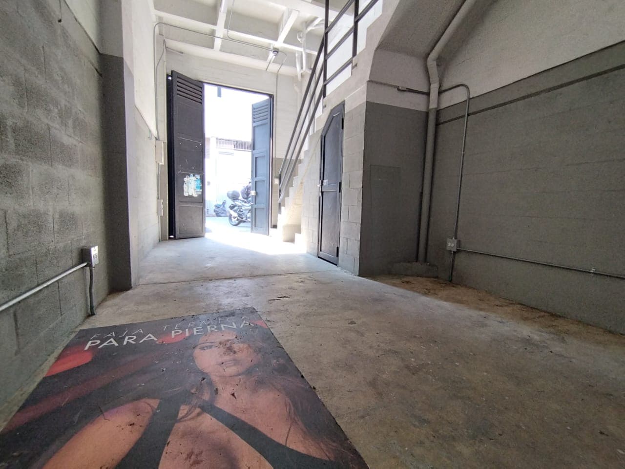 Bodega en arriendo en Trinidad, Guayabal, Medellín — foto 4 de 10