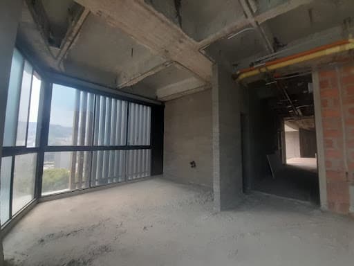 Oficina en arriendo en Los Balsos, El Poblado, Medellín — foto 4 de 9