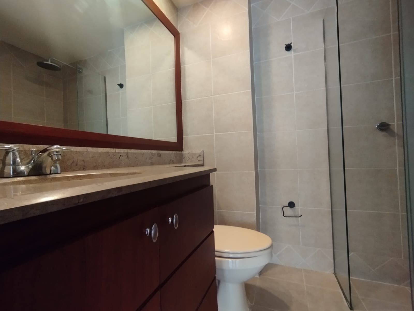 Apartamento en arriendo en La Calera, El Poblado, Medellín — foto 2 de 20