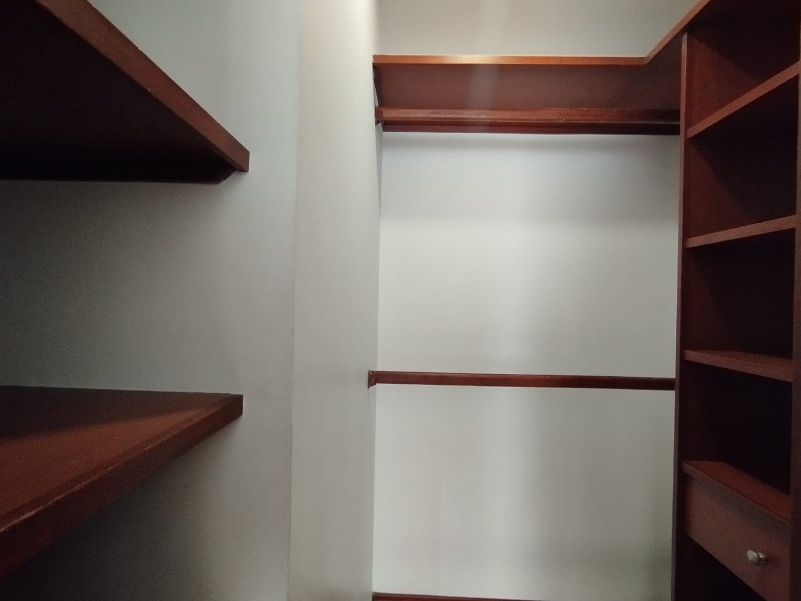Apartamento en arriendo en La Calera, El Poblado, Medellín — foto 4 de 20