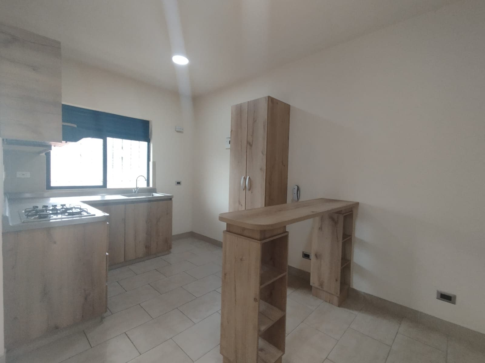 Apartaestudio en arriendo en Granada, Belen, Medellín — foto 1 de 10