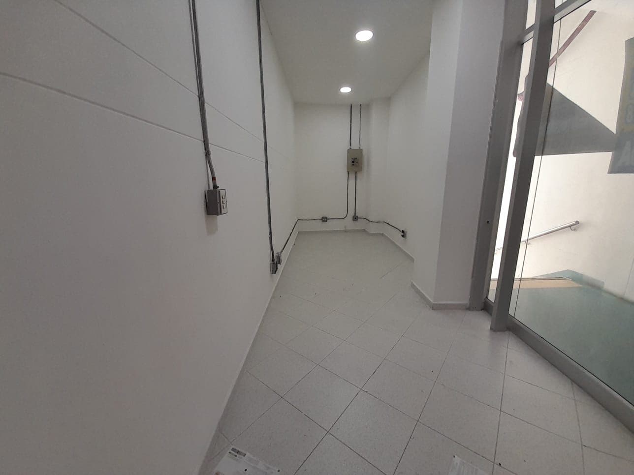Oficina en arriendo en Niquia, Bello — foto 1 de 8