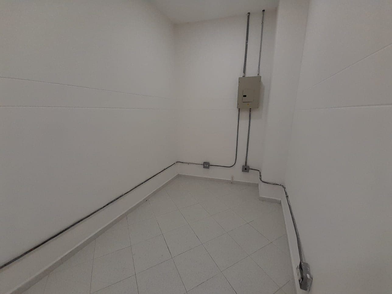 Oficina en arriendo en Niquia, Bello — foto 5 de 8
