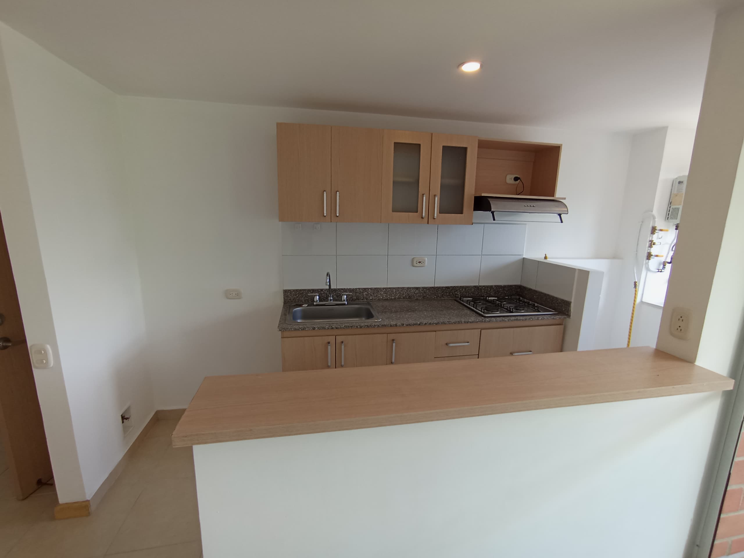 Apartamento en arriendo en Vereda San José, Sabaneta — foto 4 de 17