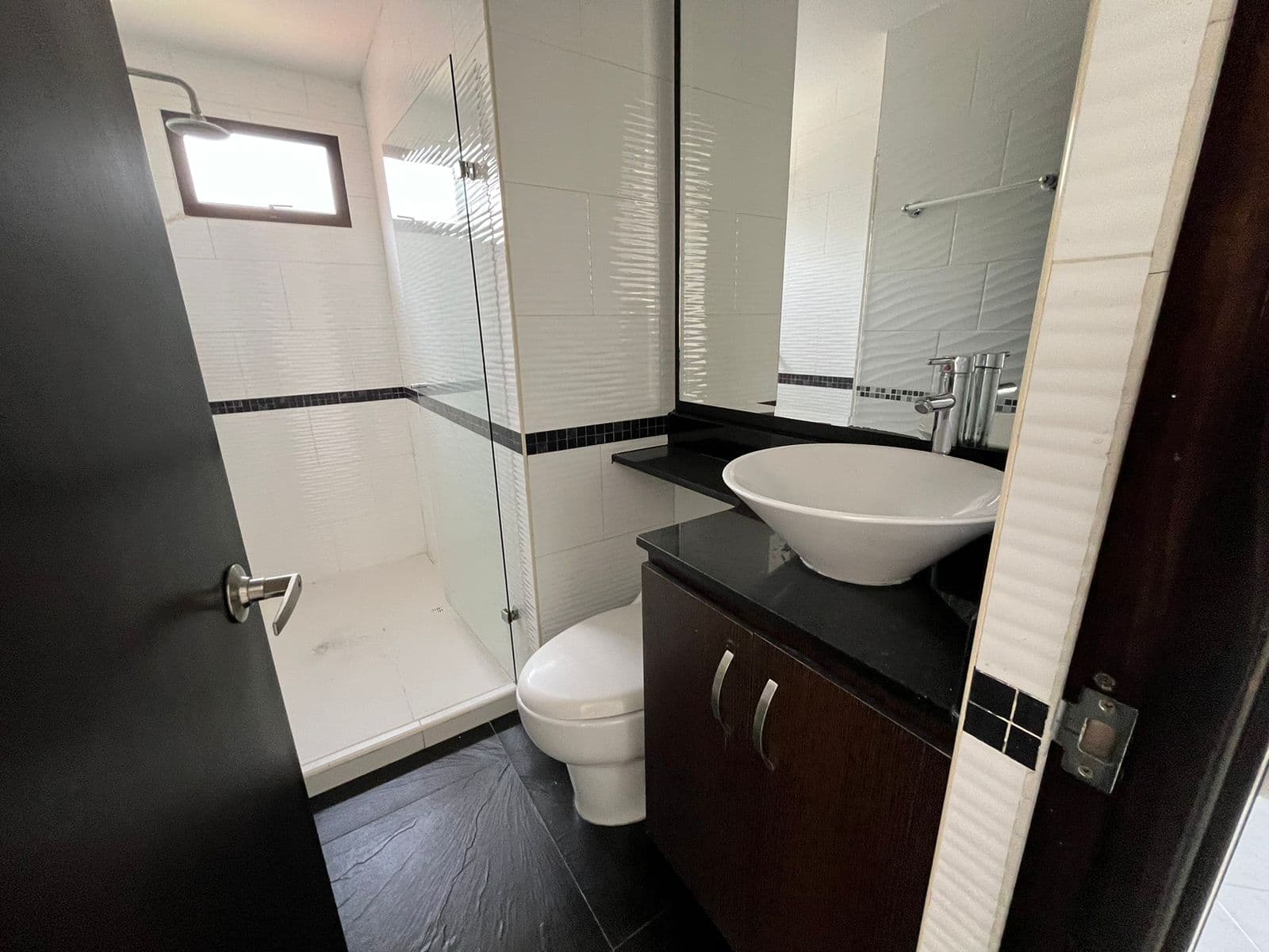 Apartamento en arriendo en El Portal, Envigado — foto 4 de 13