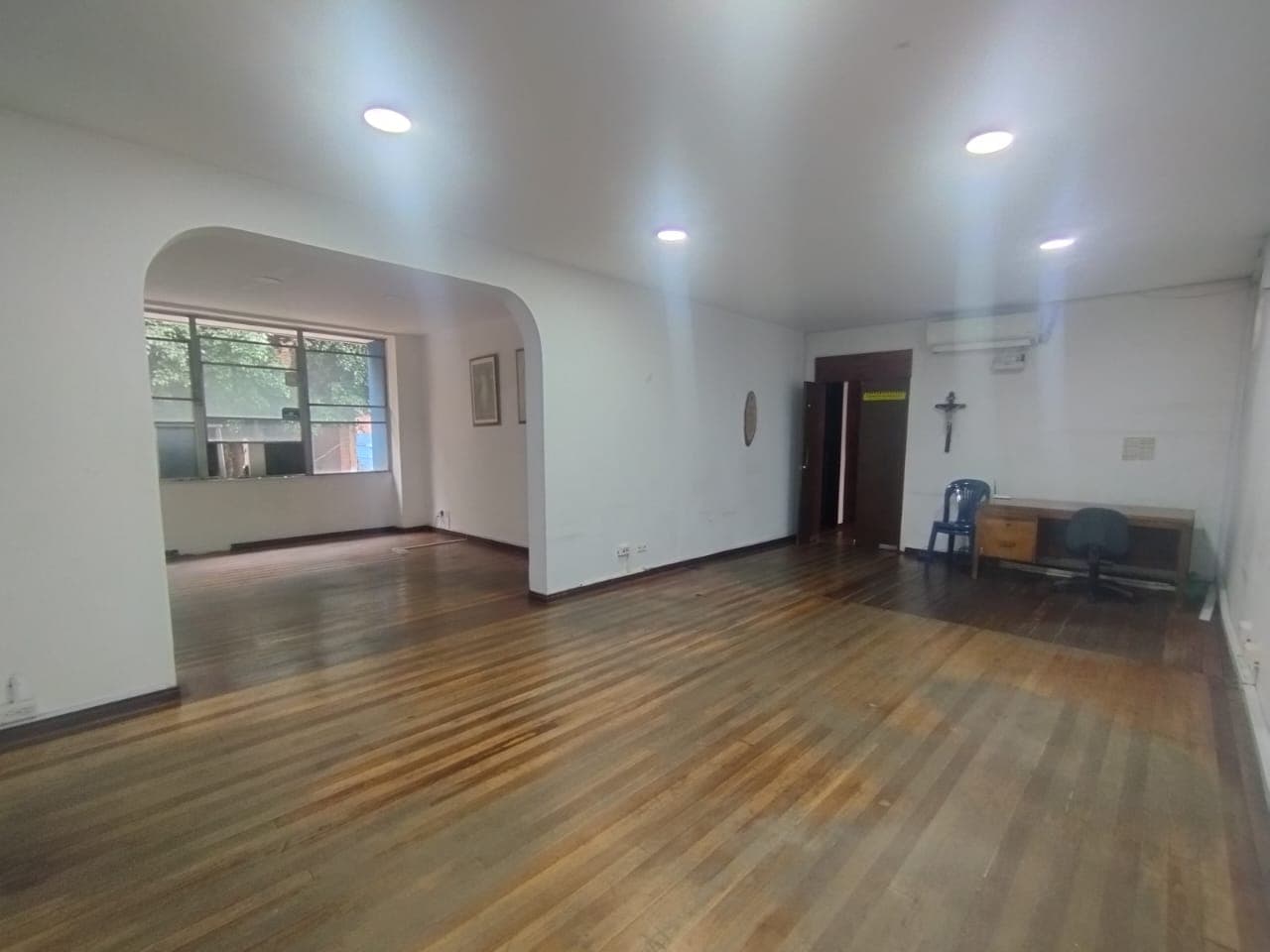 Casa Comercial en arriendo en La Candelaria, Centro, Medellín — foto 4 de 17