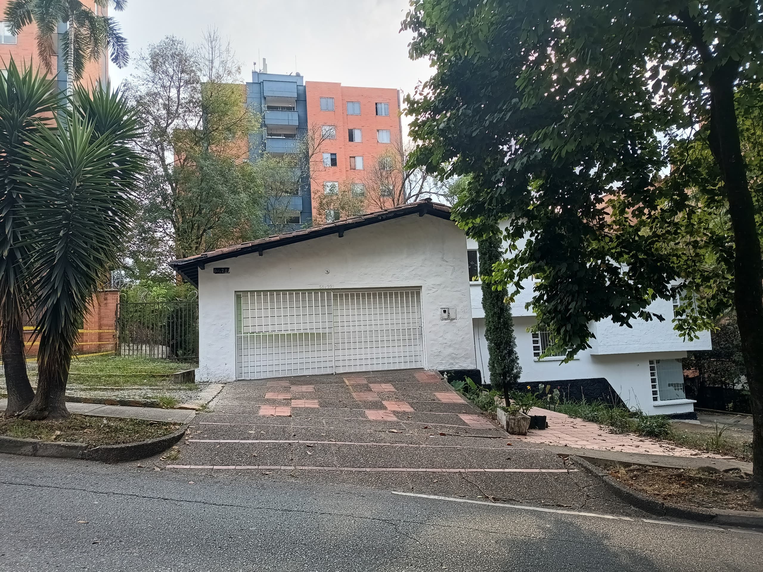 Casa Comercial en arriendo en El Campestre La Frontera, El Poblado, Medellín — foto 4 de 20