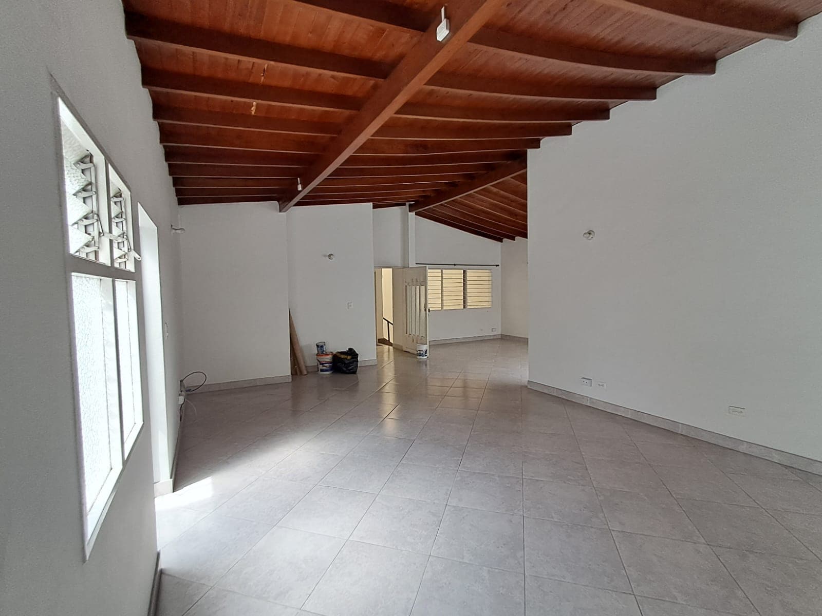 Apartamento en arriendo en Calasanz, La America, Medellín — foto 2 de 20