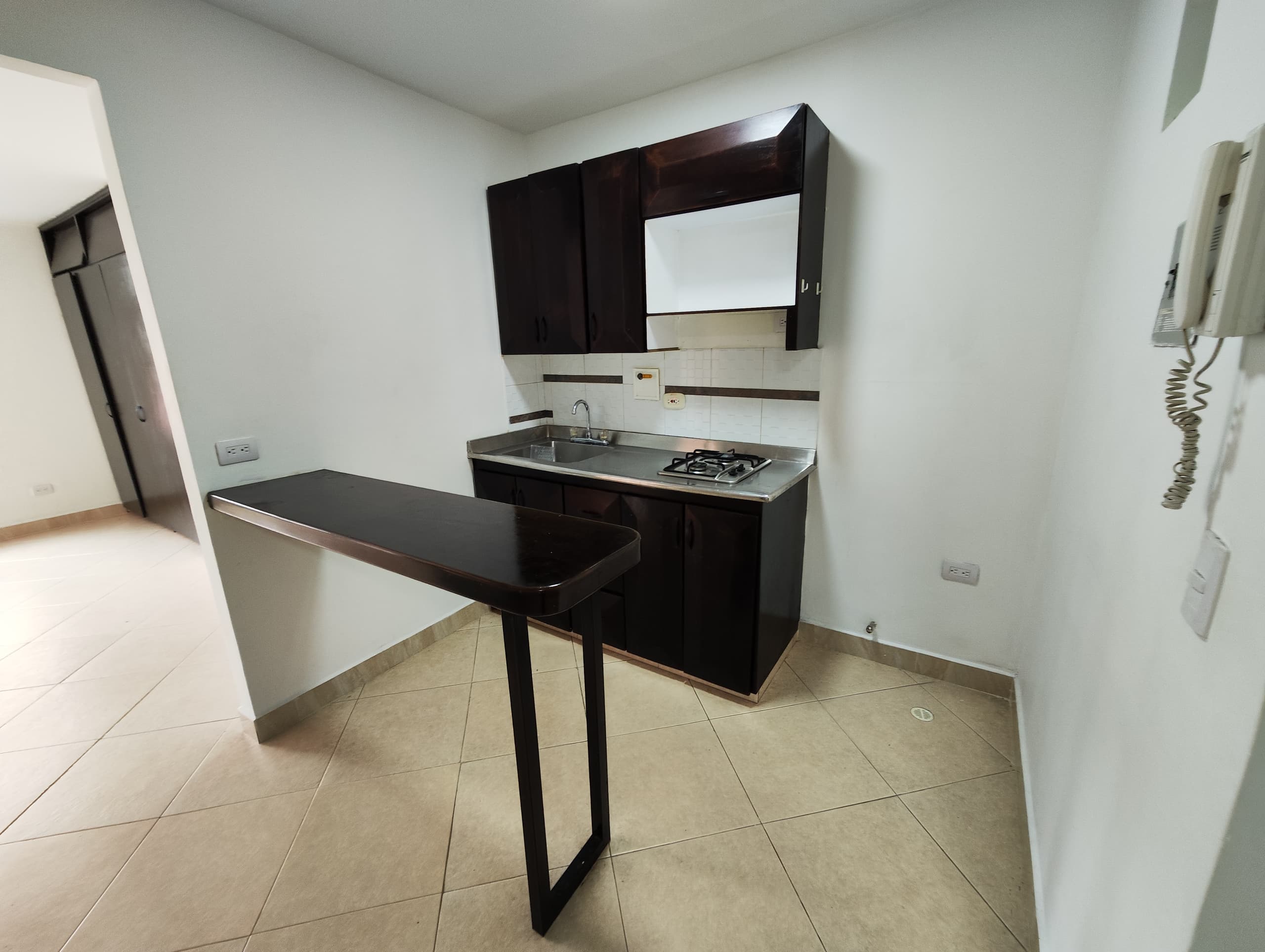 Apartaestudio en arriendo en La Palma, Belen, Medellín — foto 4 de 8