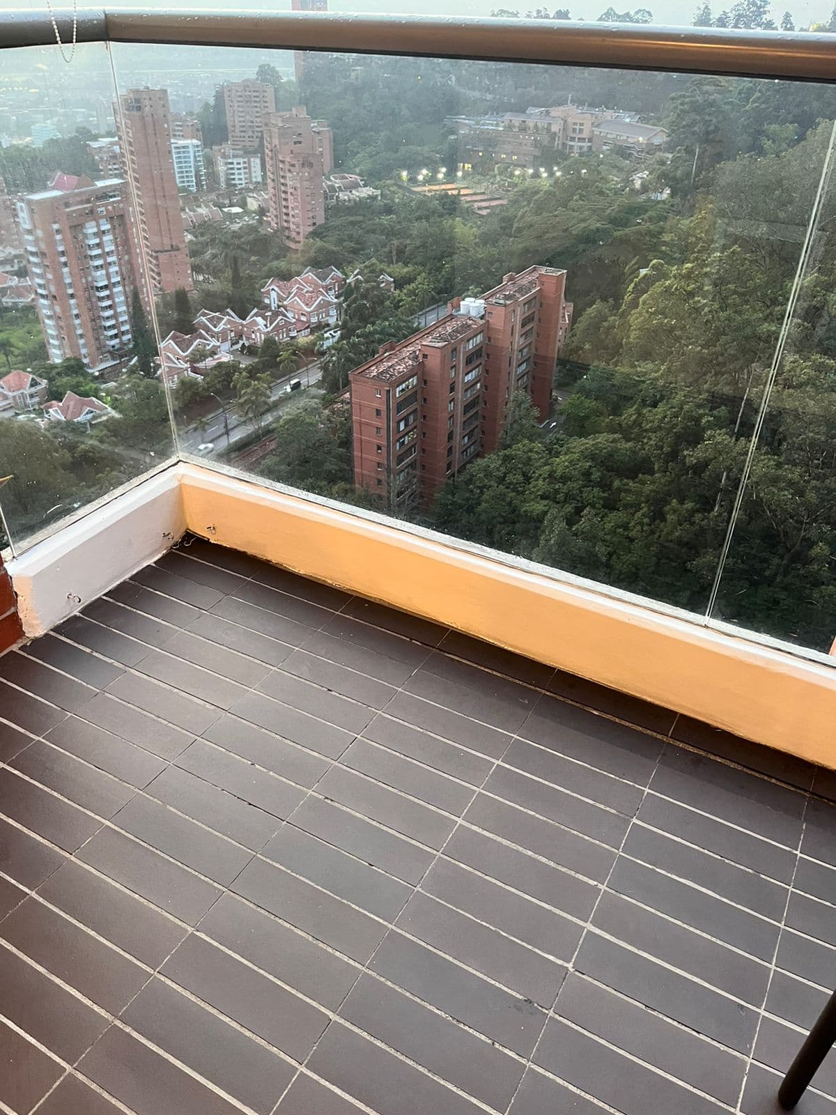 Apartamento en arriendo en Altos Del Cola Del Zorro, El Poblado, Medellín — foto 5 de 20