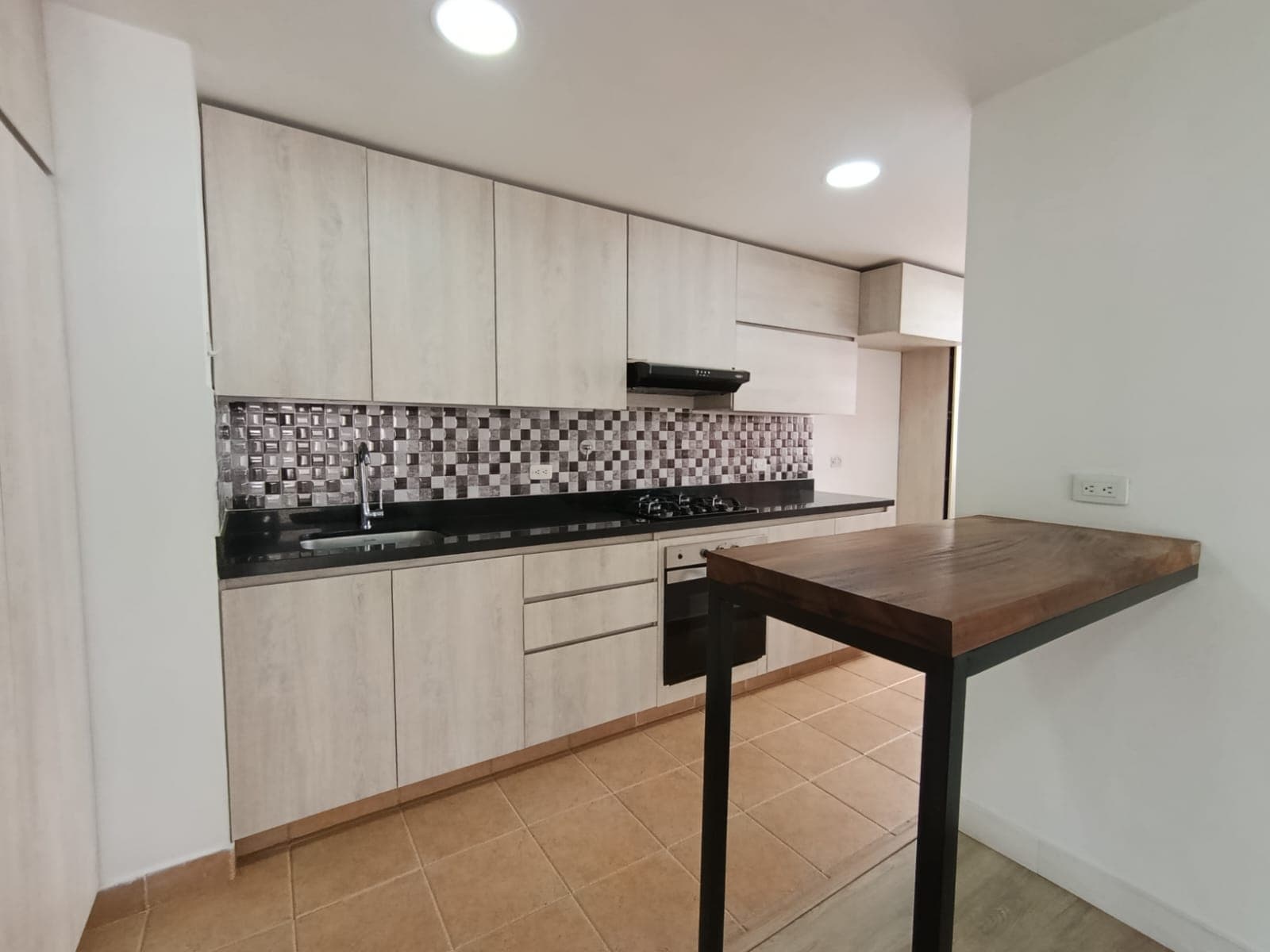 Apartamento en arriendo en Las Lomas, El Poblado, Medellín — foto 3 de 20