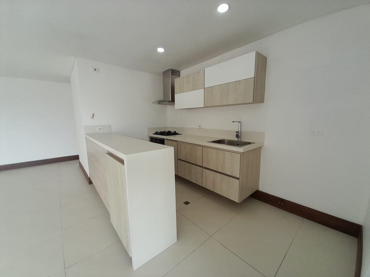 Apartamento en arriendo en Aves María, Sabaneta — foto 3 de 14