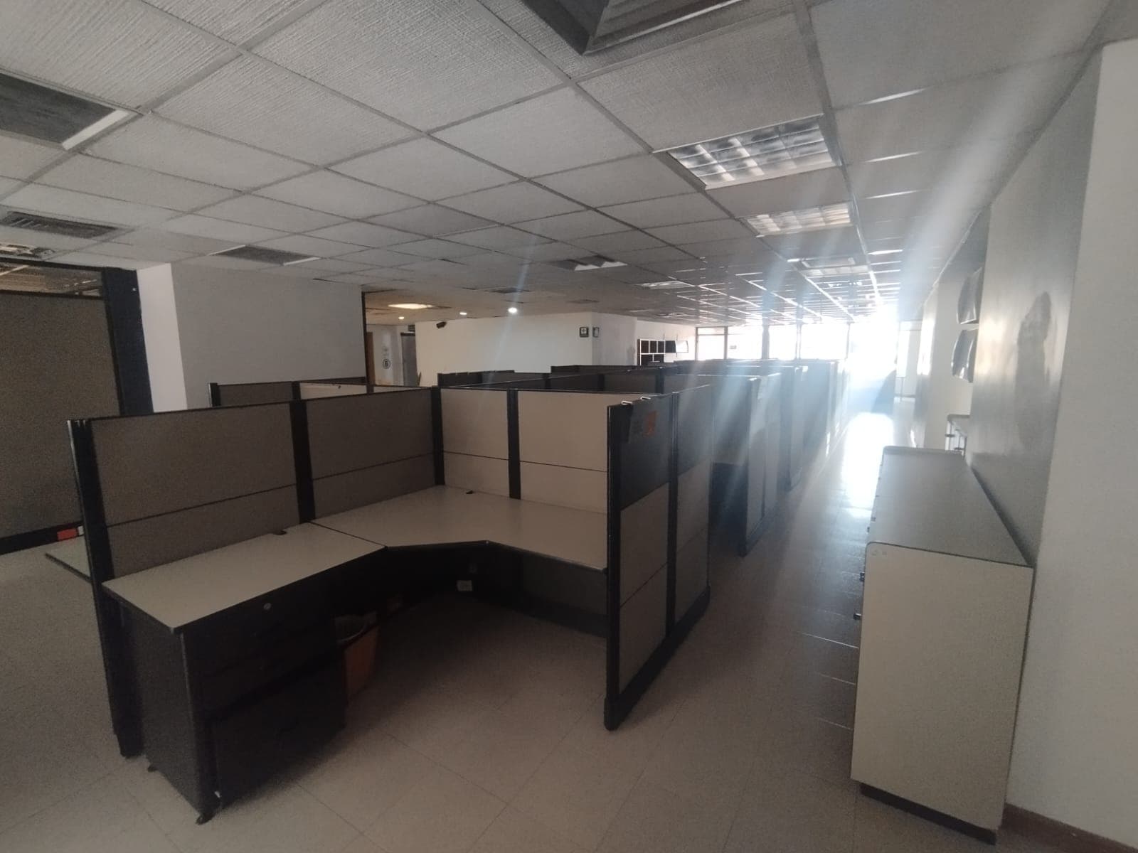 Oficina en arriendo en La Candelaria, Centro, Medellín — foto 3 de 18