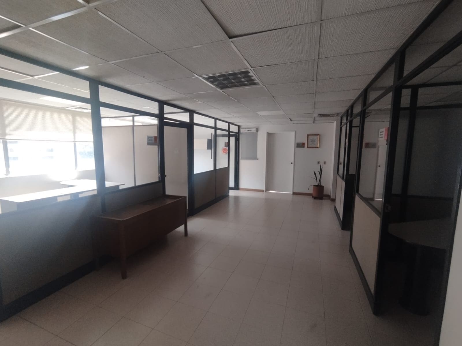 Oficina en arriendo en La Candelaria, Centro, Medellín — foto 5 de 18