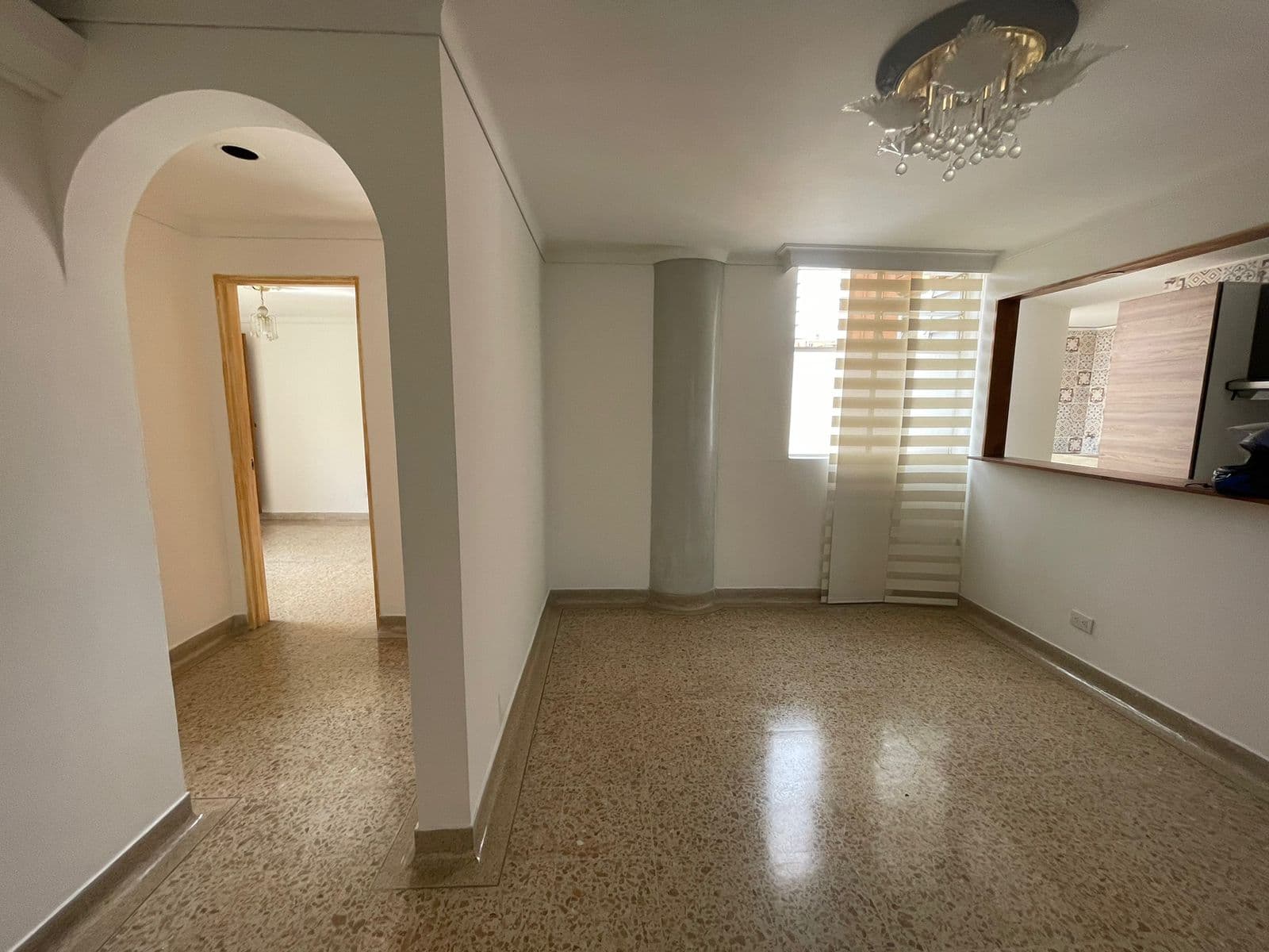 Apartamento en arriendo en Laureles, Medellín — foto 3 de 20