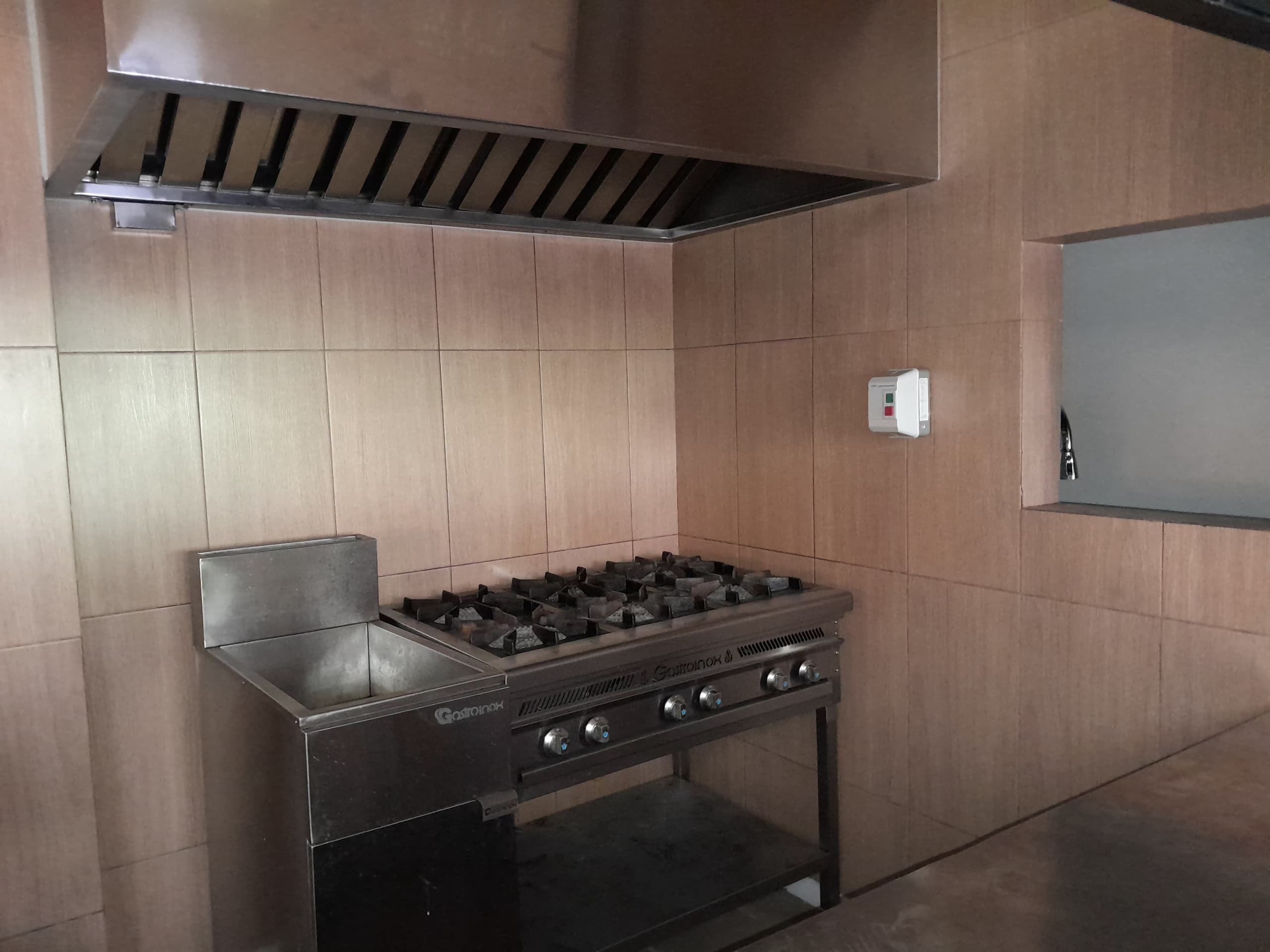 Local en arriendo en Benedictinos, Envigado — foto 5 de 11