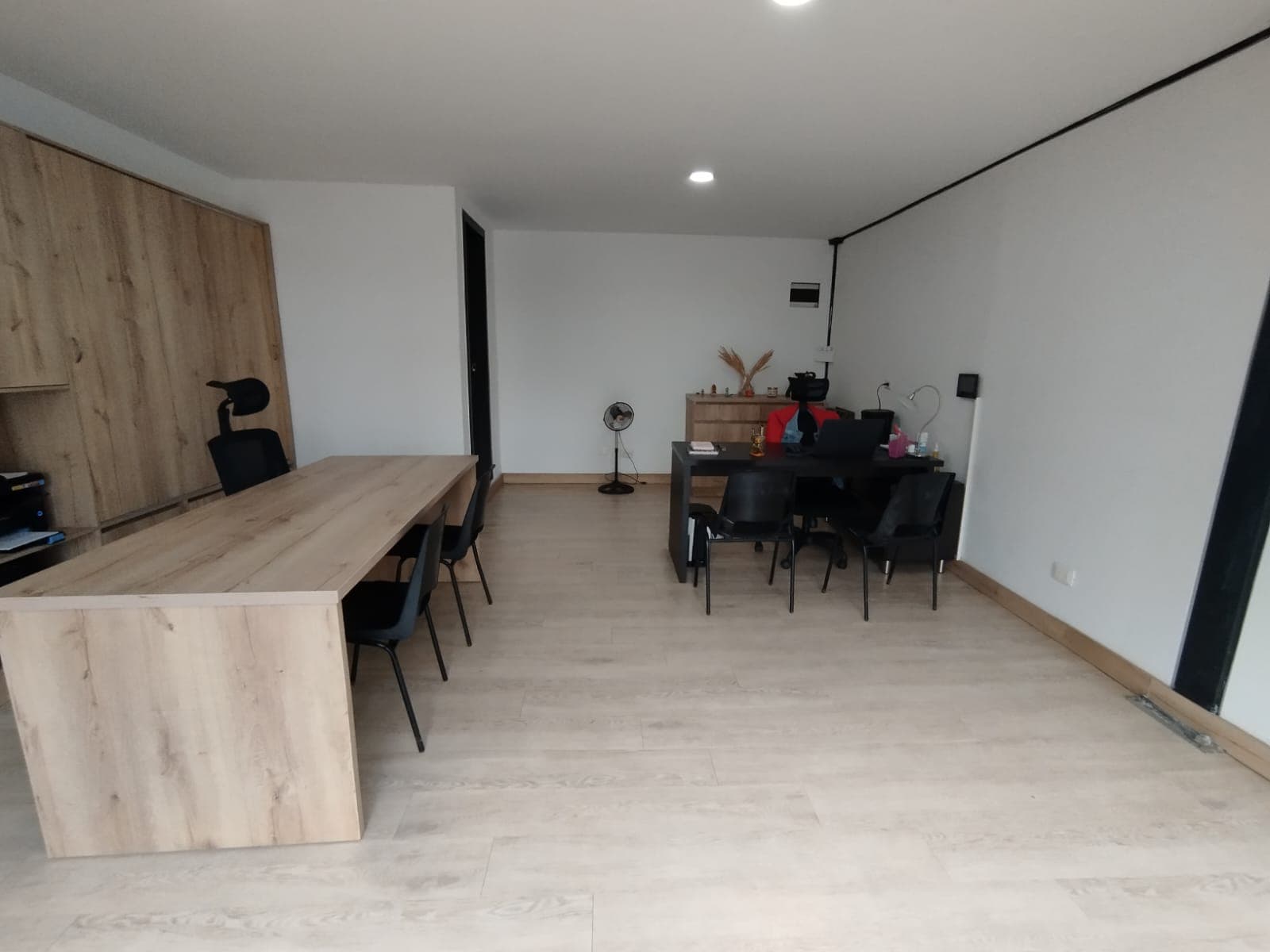 Oficina en arriendo en El Poblado, Medellín — foto 1 de 7
