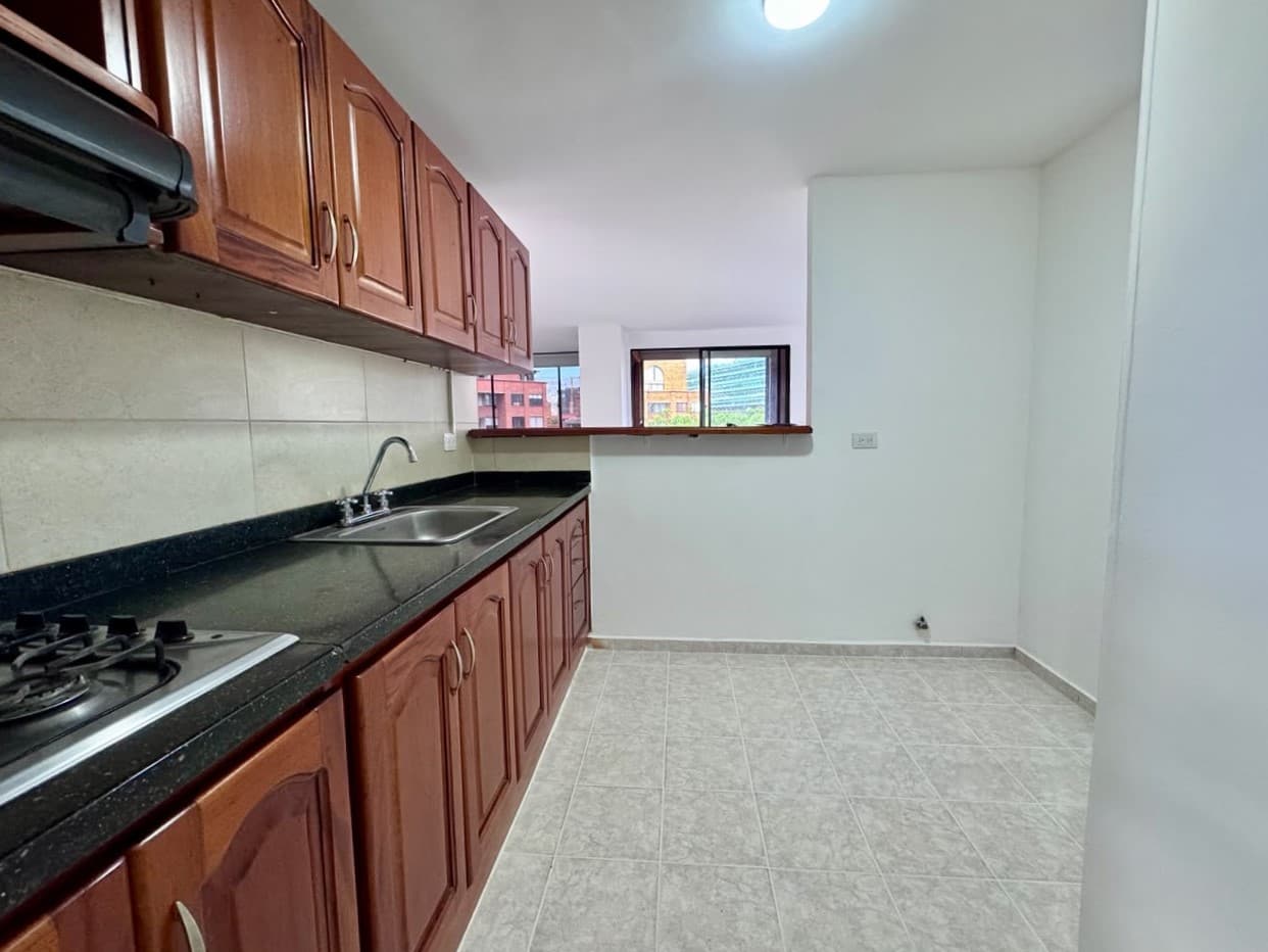 Apartamento en arriendo en El Portal, Envigado — foto 5 de 20
