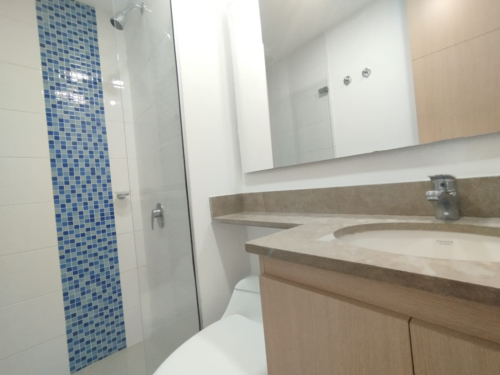 Apartamento en arriendo en Loma del Indio, El Poblado, Medellín — foto 3 de 20