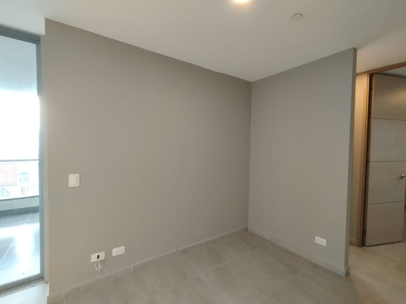 Apartamento en arriendo en La Calera, El Poblado, Medellín — foto 5 de 15