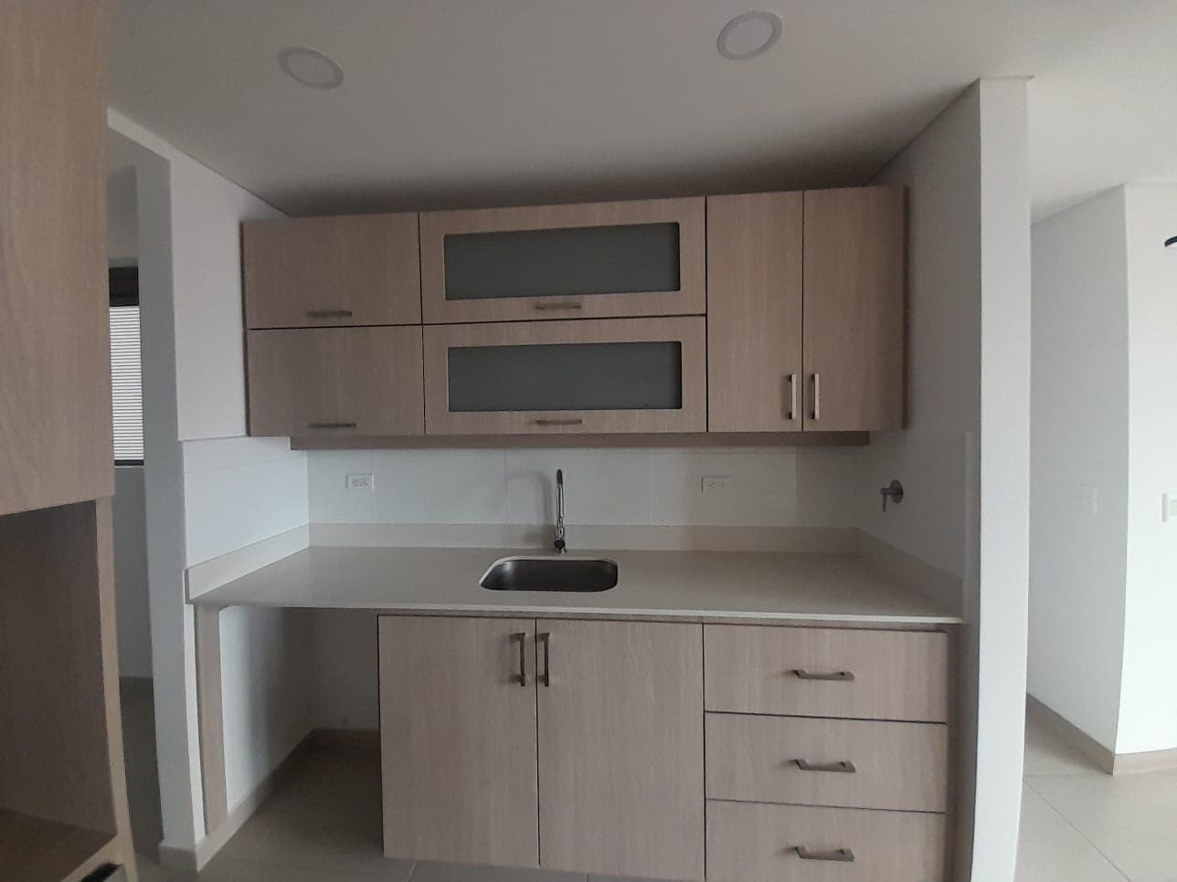Apartamento en arriendo en Loma San José Sabaneta — foto 4 de 20