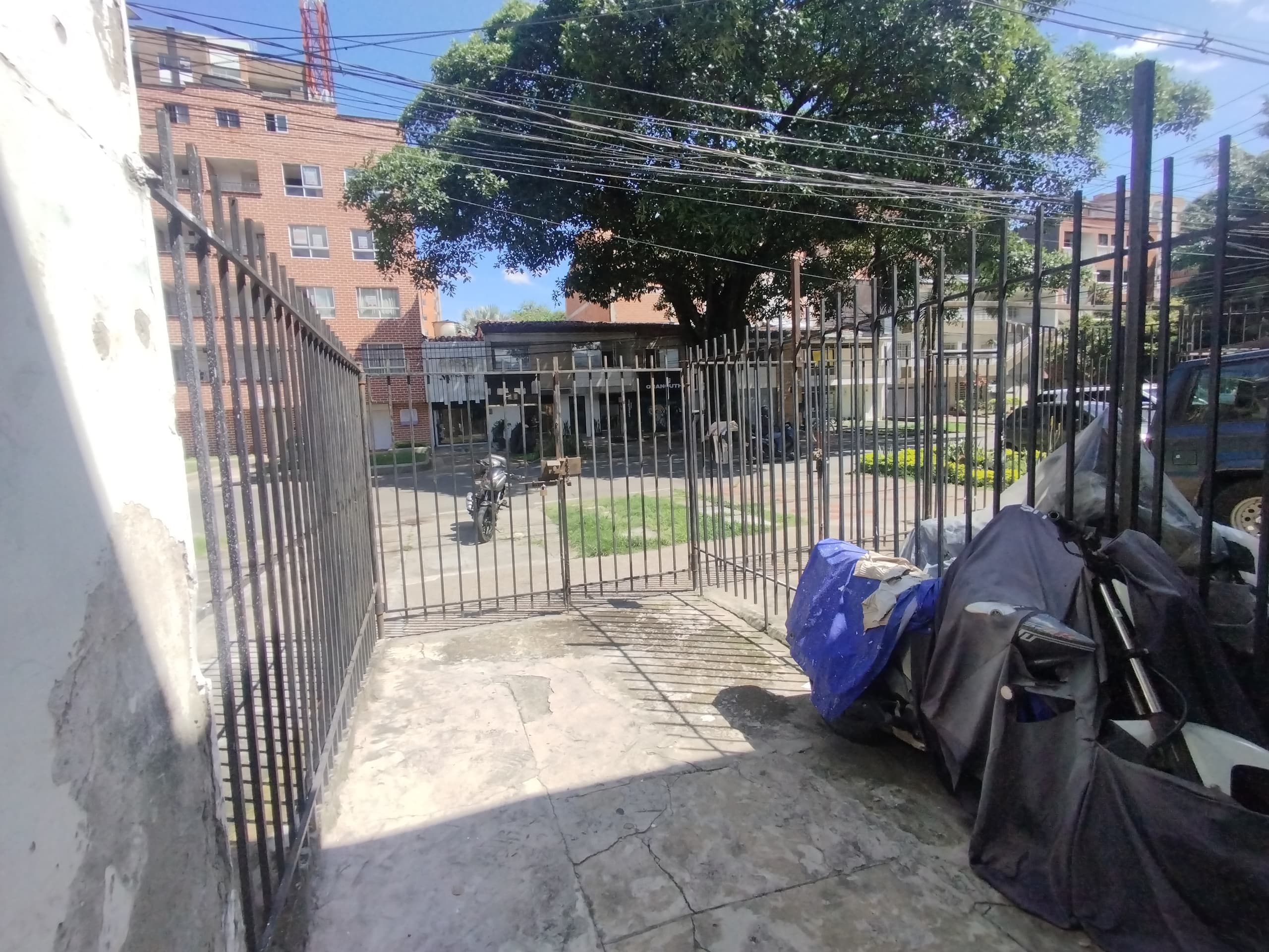 Local en arriendo en Estadio, Laureles, Medellín — foto 3 de 6